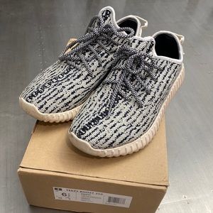 Womens Adidas Yeezy Boost 350